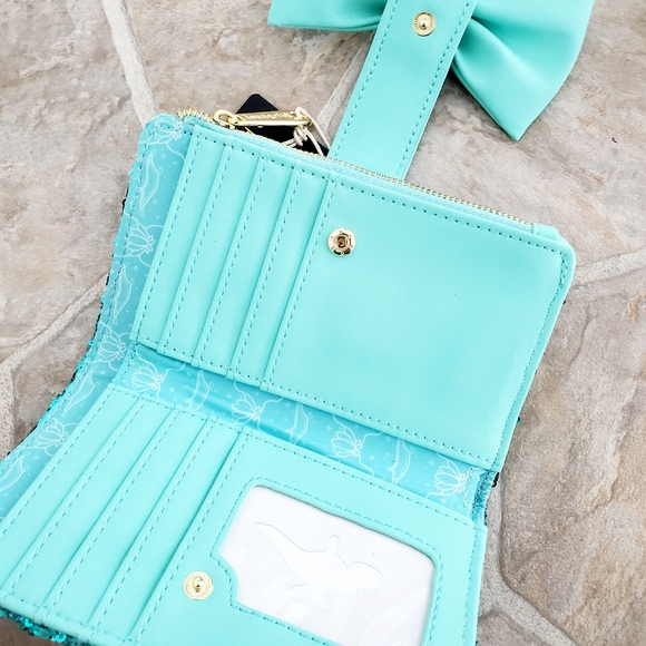 Disney Loungefly Jazmin Sequin Wallet - Picture 3 of 4